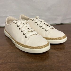 New Vionic Women’s Sunny Hattie Canvas Sneakers Sz 8.5